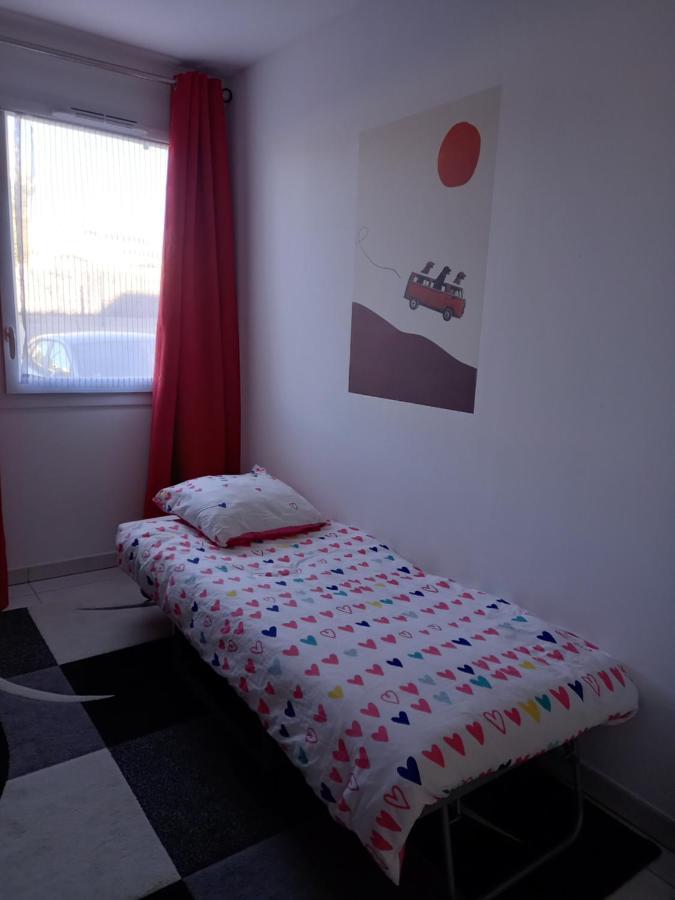 Bel Appartement Avec Terrasse - Plage De Carro A Pied Martigues Kültér fotó